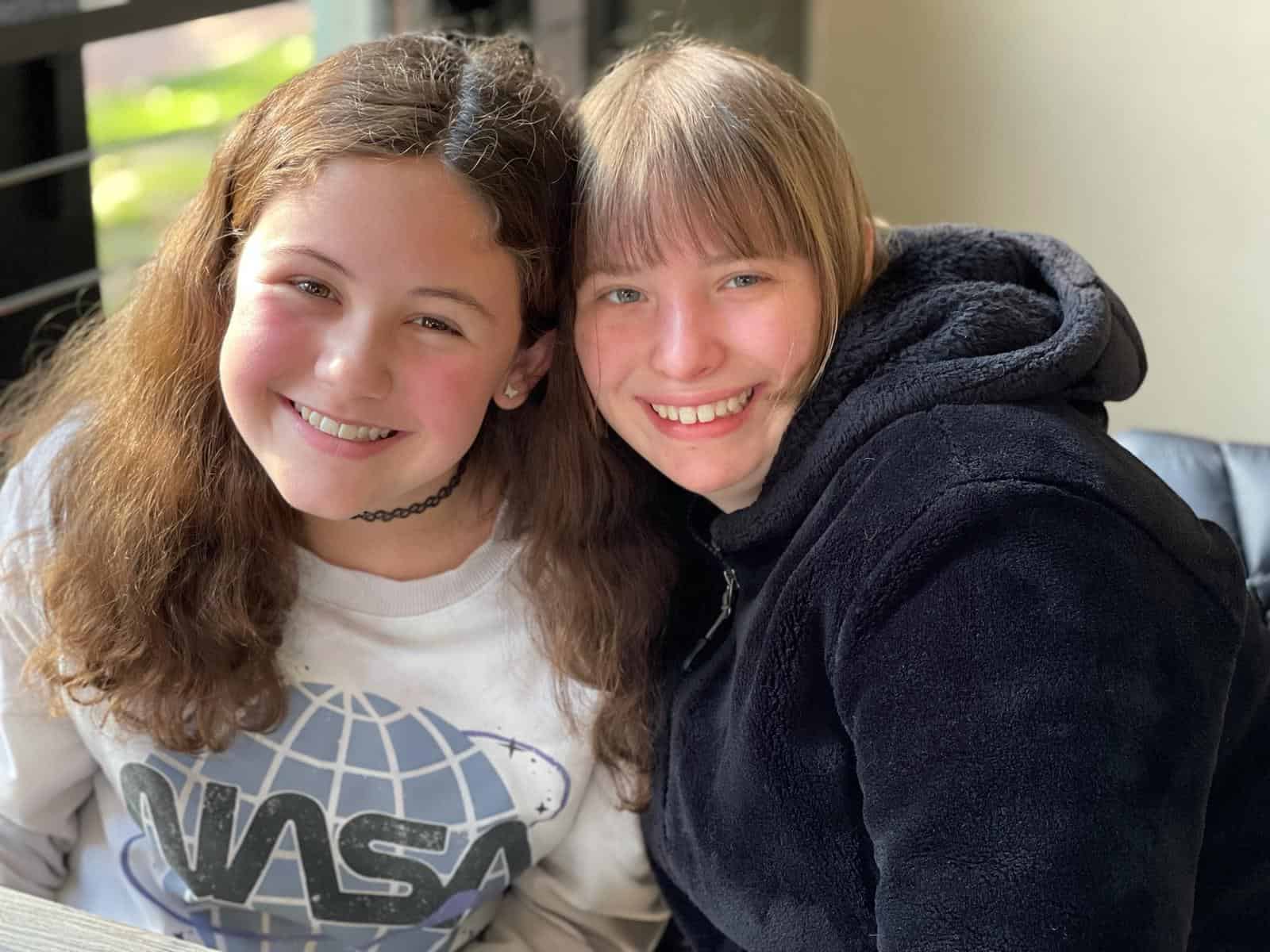 Two SLO teenage supporters